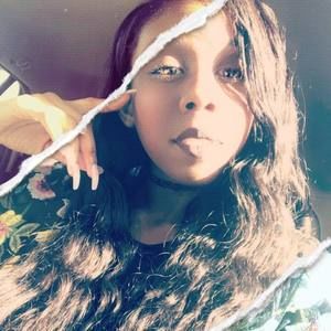 Meet your Posher, Maya